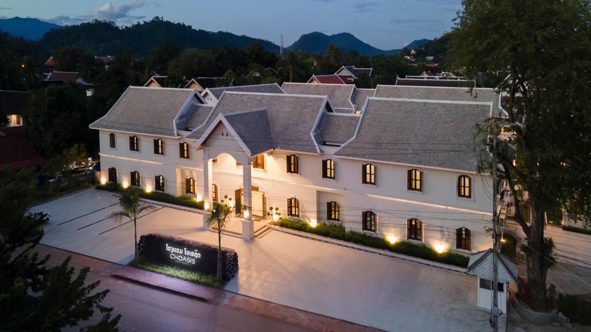 Choasis Hotel-ルアンパバーン エクステリア 写真