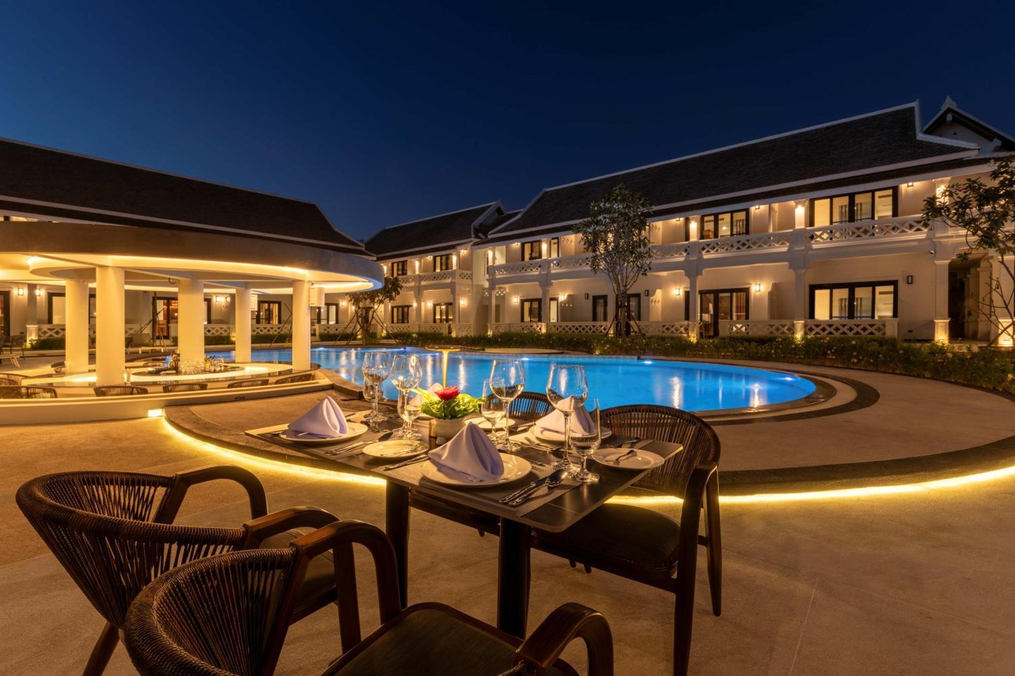 Choasis Hotel-ルアンパバーン エクステリア 写真